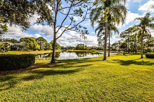 9-834 Montrose Dr, Venice, FL, 34293-4381 | Card Image