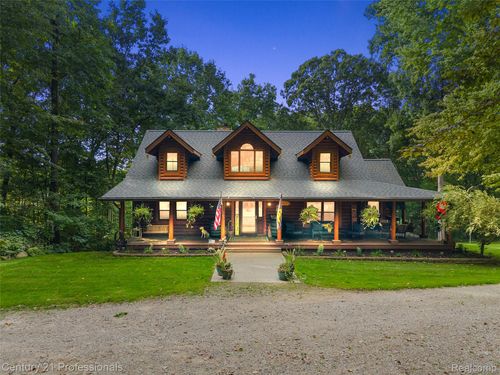 3120 Canyon Oaks, Davisburg, MI, 48350-2845 | Card Image