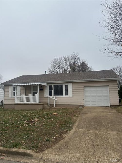 309 Oak St, Farmington, MO, 63640-1277 | Card Image