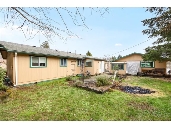 744 Ne Craig St, House other with 4 bedrooms, 3 bathrooms and 2 parking in Myrtle Creek OR | Image 25