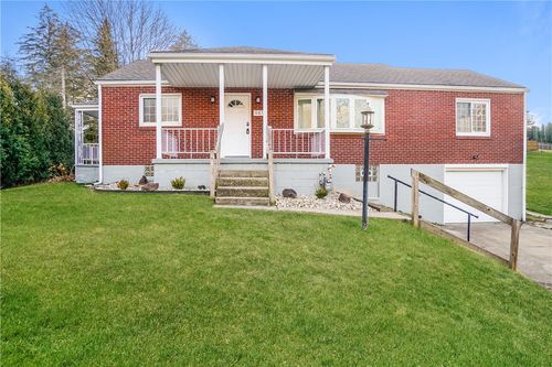 941 Whitehead Ln, North Huntingdon, PA, 15642-8316 | Card Image