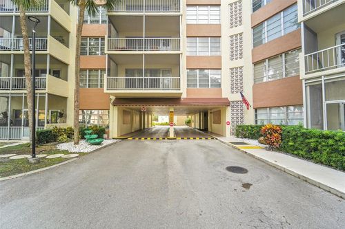 apt-805-10777 W Sample Rd, Coral Springs, FL, 33065-3770 | Card Image