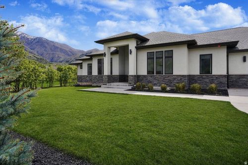 755 S Oak Dr, Woodland Hills, UT, 84653-2045 | Card Image