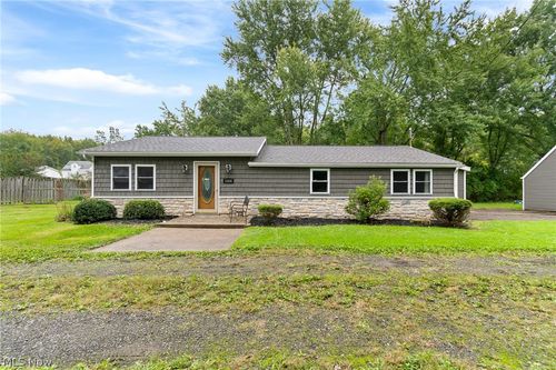 1314 Mattie Street Se, Canton, OH, 44707 | Card Image