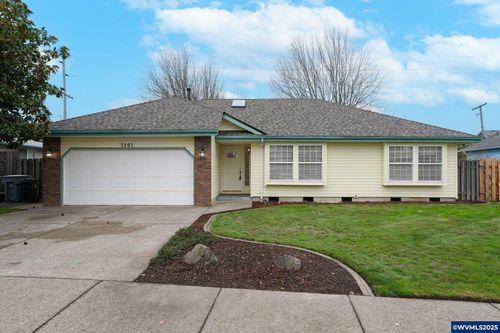 3201 18th Ave Se, Albany, OR, 97322-8903 | Card Image