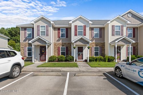 135 Glen Cannon Dr, Jacksonville, NC, 28546-8441 | Card Image
