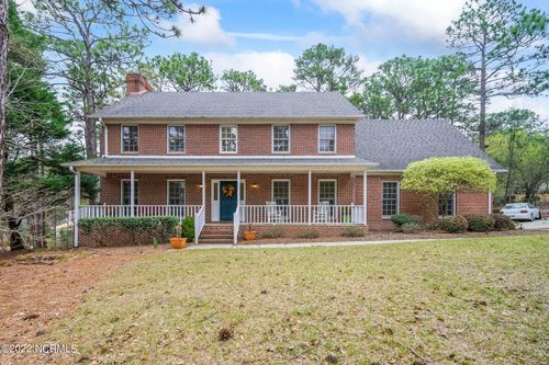 300 Clearfield Ln, Southern Pines, NC, 28387-7111 | Card Image