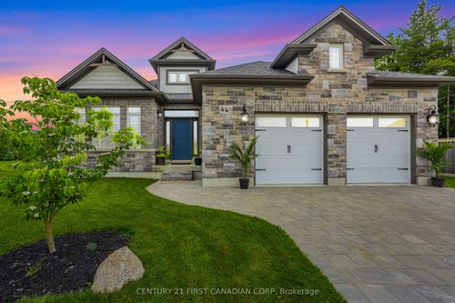 44 Violet Crt, Middlesex Centre, ON, N0M2A0 | Card Image