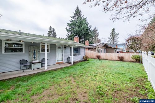 708 W High St, Stayton, OR, 97383-1661 | Card Image