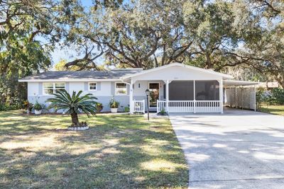 922 S Val Drive, House other with 2 bedrooms, 1 bathrooms and null parking in Inverness FL | Image 2