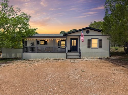 823 Trail Crest Dr, Canyon Lake, TX, 78133-4320 | Card Image