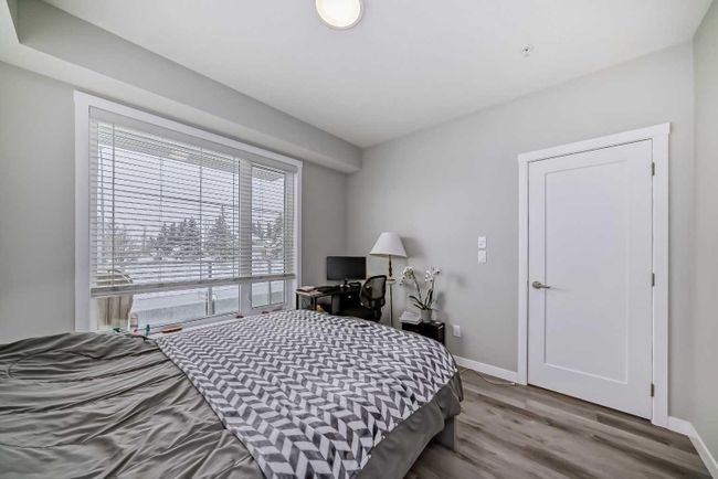 207 - 200 Shawnee Square Sw, Home with 2 bedrooms, 2 bathrooms and 1 parking in Calgary AB | Image 15