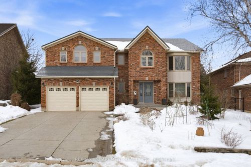 141 Garden Ave, Ancaster, ON, L9G4V9 | Card Image