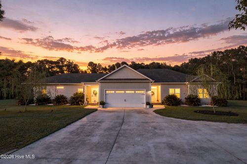 437 Howards Landing Rd, Hampstead, NC, 28443-7404 | Card Image
