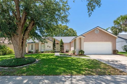 521 Lakeshore Cir, LAKE MARY, FL, 32746-3435 | Card Image