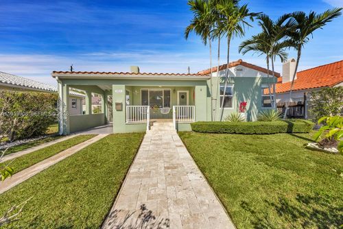 2431 Sw 22nd Ter, Miami, FL, 33145-3417 | Card Image