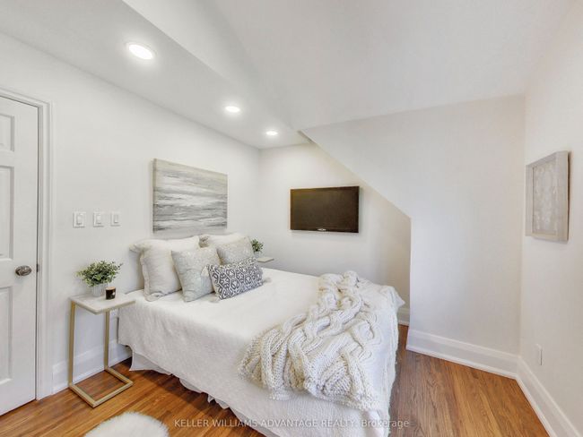 59 Corley Ave, House attached with 3 bedrooms, 2 bathrooms and null parking in Toronto ON | Image 26