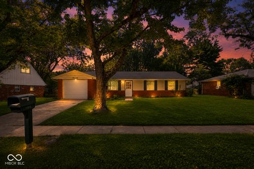 10245 Chris Dr, Indianapolis, IN, 46229-1875 | Card Image