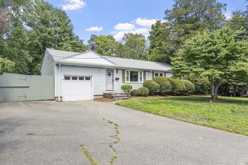 81 Page Rd, Bedford, MA, 01730-1815 | Card Image