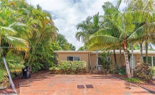 1-1215 Ne 16th Ave, Fort Lauderdale, FL, 33304-2318 | Card Image