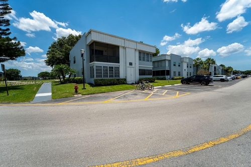 t938-938 Normandy T, Delray Beach, FL, 33484-4813 | Card Image