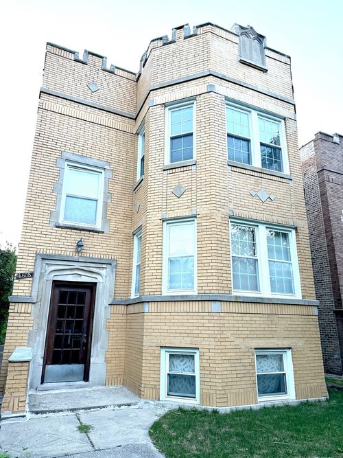 2-6608 N Washtenaw Ave, Chicago, IL, 60645-5004 | Card Image