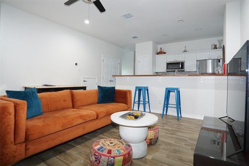 2540 Contour Dr, Spring Branch, TX, 78070-6693 | Card Image