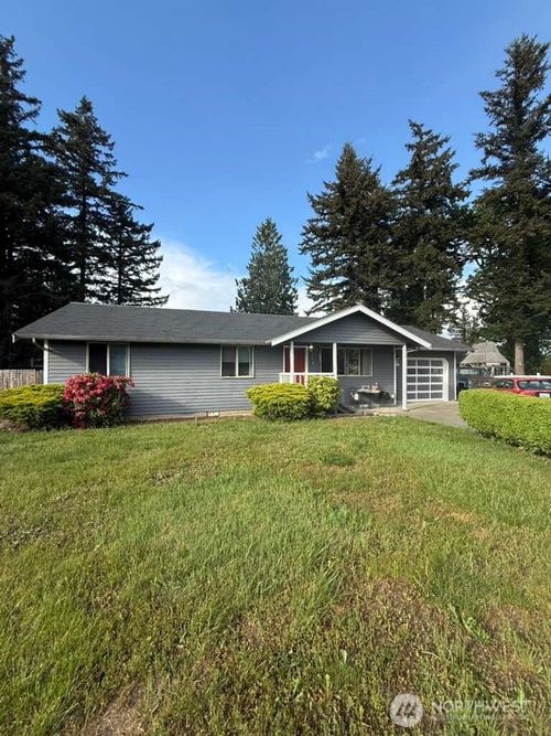 204 Cashmere Ln, Everson, WA, 98247-8707 | Card Image