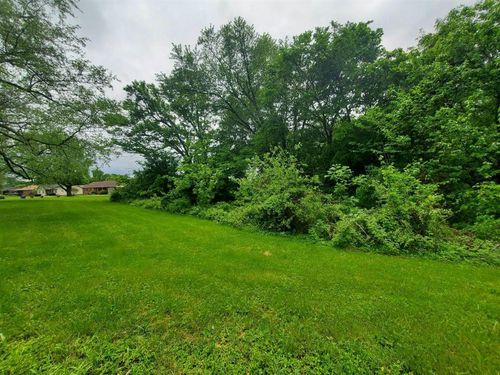 000 Vine St, Oakland, KY, 42159 | Card Image