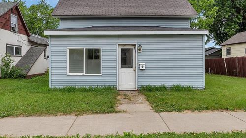 417 1st St Sw, Wadena, MN, 56482-1410 | Card Image