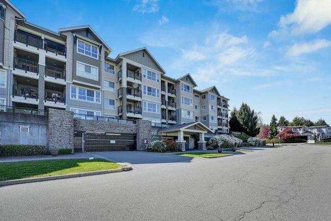 423 - 19673 Meadow Gardens Way, Condo with 2 bedrooms, 2 bathrooms and 2 parking in Pitt Meadows BC | Image 20