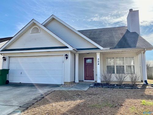 304 Harvestwood Ct, Madison, AL, 35758-6637 | Card Image