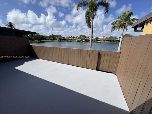 5763-5763 Park Rd, Fort Lauderdale, FL, 33312-6581 | Card Image