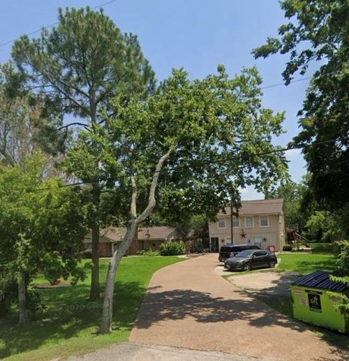 13909 Skyview Dr, Sugar Land, TX, 77498-1721 | Card Image