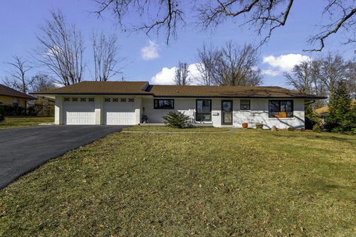 3 Oak Ln, MEXICO, MO, 65265-2328 | Card Image