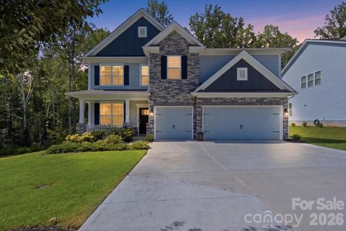 166 Aviendha Ln, Troutman, NC, 28166-8906 | Card Image