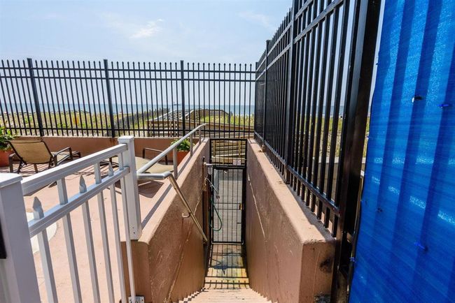 Access to beach | Image 17