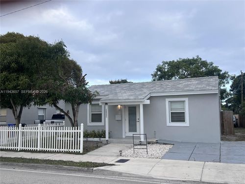 1-1432 N Andrews Ave, Fort Lauderdale, FL, 33311 | Card Image