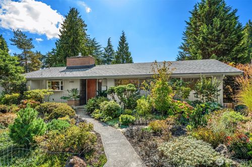 5461 S Othello St, Seattle, WA, 98118-4238 | Card Image