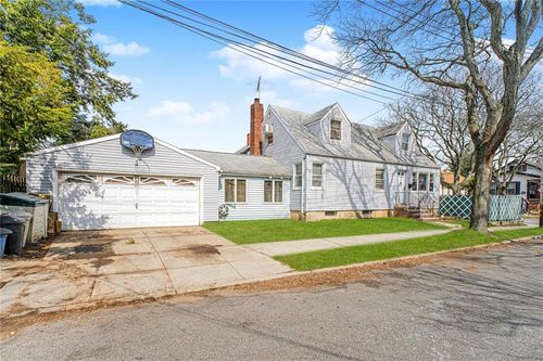 245 Garrison Avenue, Staten Island, NY, 10314 | Card Image