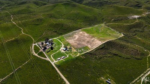 9245 Ellis St, Fellows, CA, 93224-9769 | Card Image