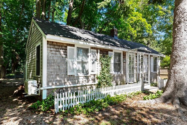 43 Summer St, House other with 3 bedrooms, 3 bathrooms and 4 parking in Yarmouth Port MA | Image 28