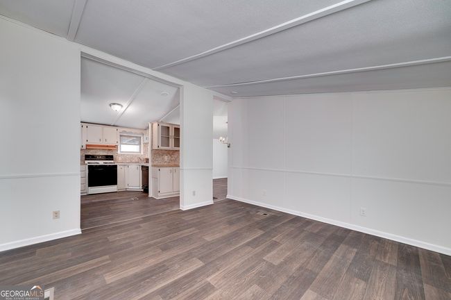 252 Lakeview Dr, House other with 3 bedrooms, 2 bathrooms and 2 parking in Locust Grove GA | Image 15