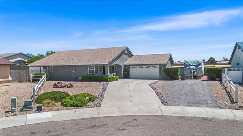 3092 Southern Loop, Kingman, AZ, 86401-8326 | Card Image