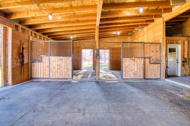 2291 Meridian Rd, House other with 5 bedrooms, 3 bathrooms and null parking in Victor MT | Image 70