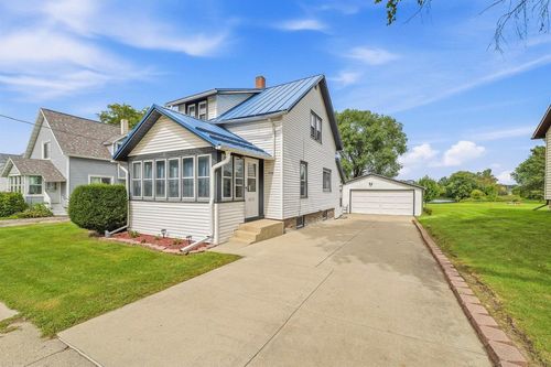208 Taylor Street, Waupun, WI, 53963 | Card Image