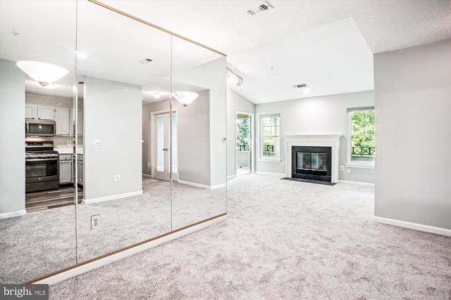 APT-36 - 12009 Taliesin Pl, Condo with 2 bedrooms, 1 bathrooms and null parking in Reston VA | Image 10