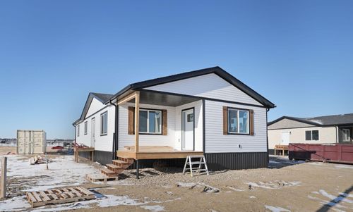 94 Meadowplace Dr E, Brooks, AB, T1R0W8 | Card Image
