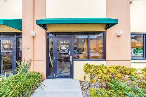 3718-3718 Sw 30th Ave, Hollywood, FL, 33312 | Card Image