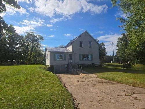 218 N Oakland Avenue, Oconto Falls, WI, 54154 | Card Image